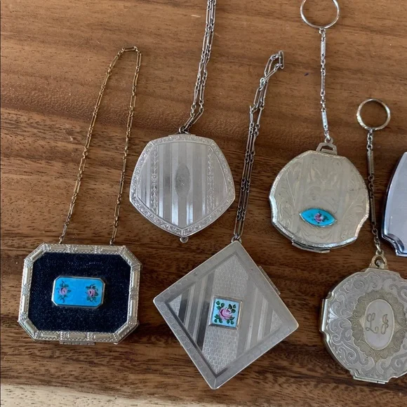 Vintage Compact Collection From The 20/30s - Picture 2 of 7